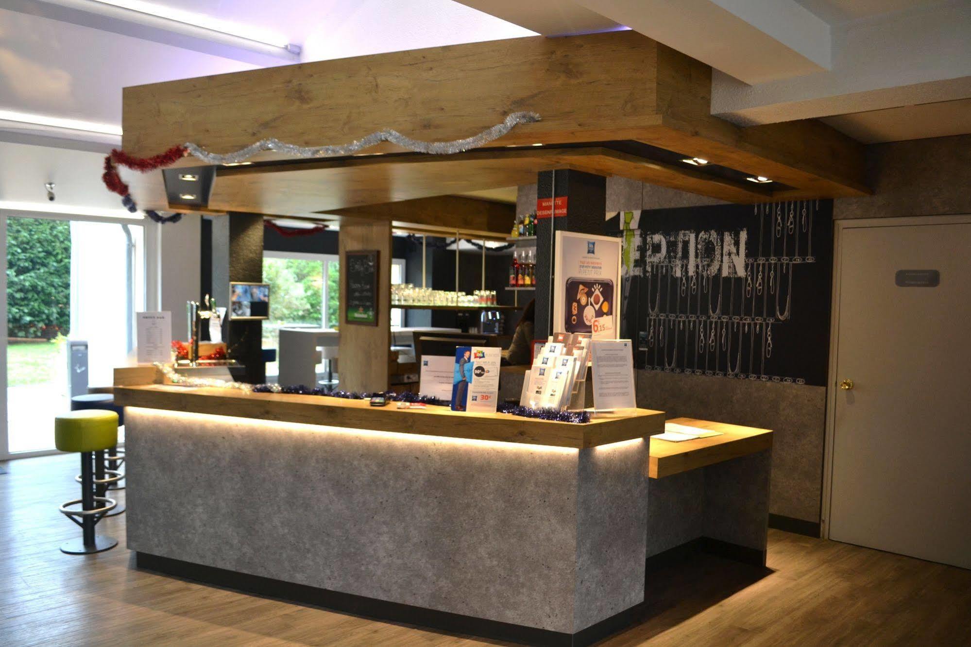 Ibis Budget Agen ル・パサージュ エクステリア 写真